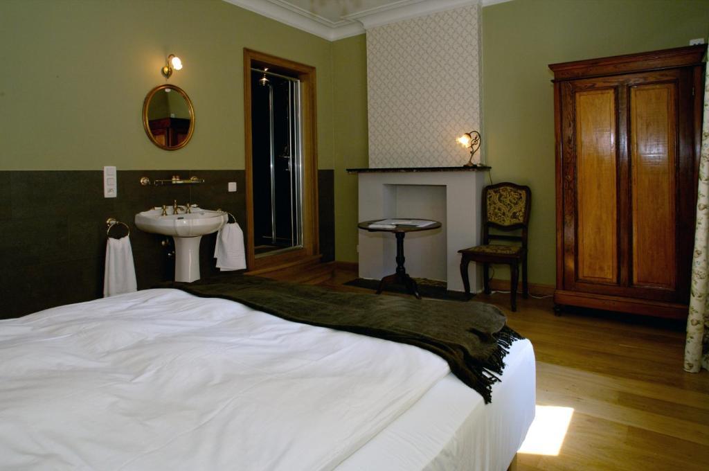 Hostellerie La Maison De Maitre Arbrefontaine Стая снимка