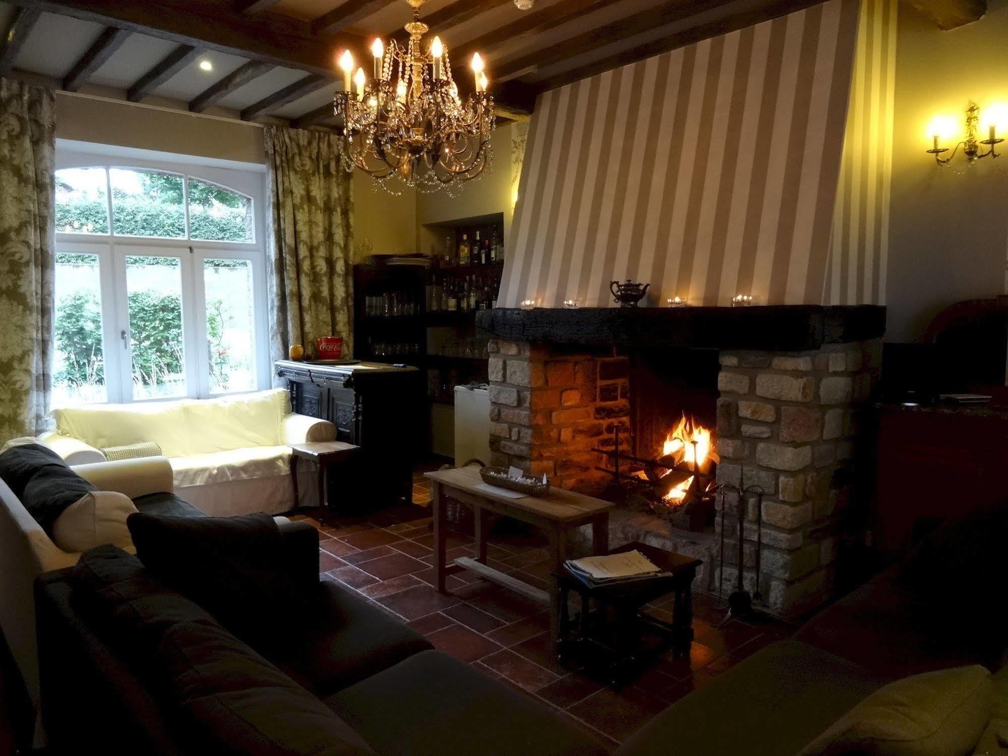 Hostellerie La Maison De Maitre Arbrefontaine Екстериор снимка
